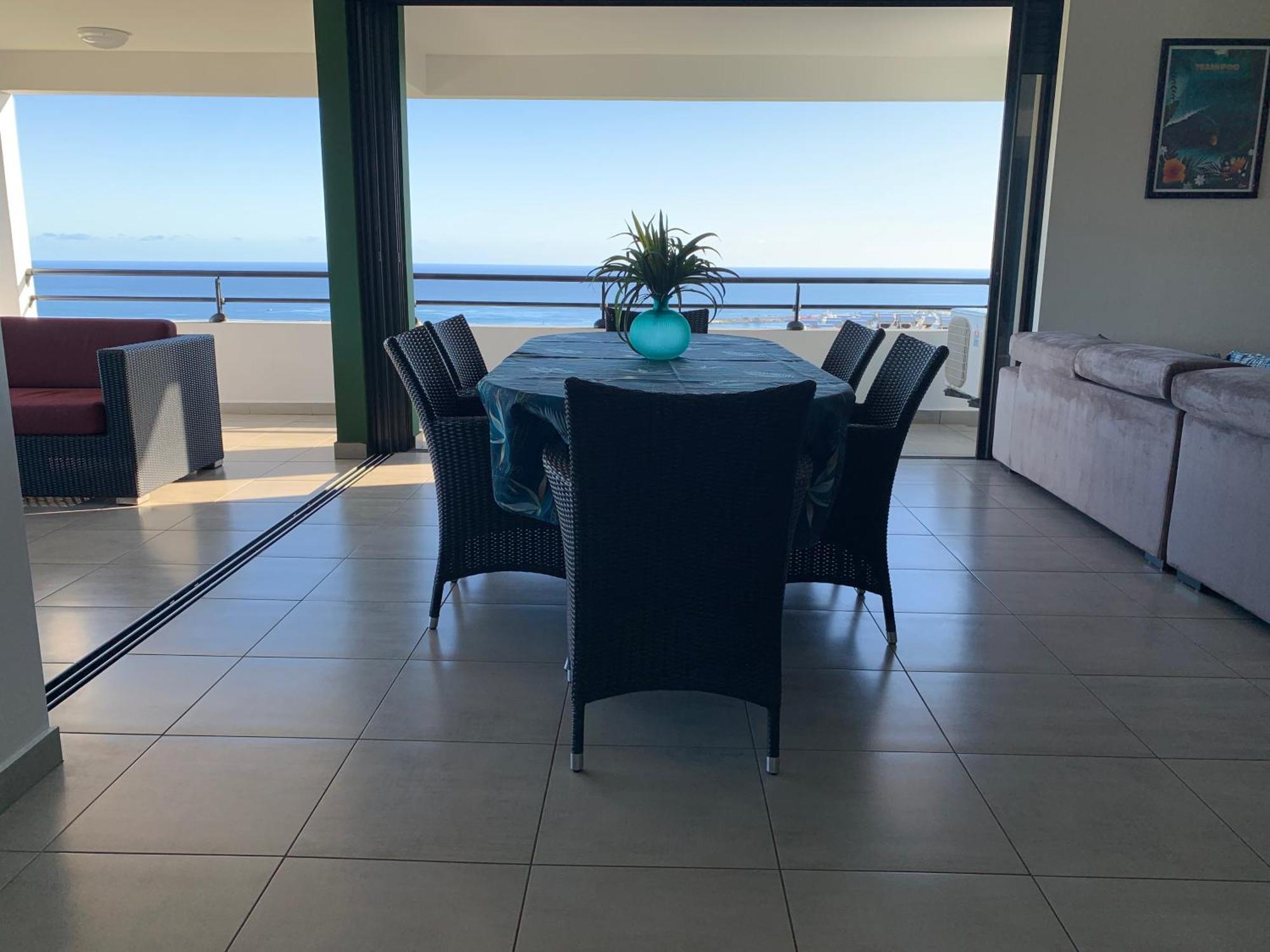 Kaili Ocean View Luxury 2Br Ac Throughout Fiber Wifi & Pool Apartman Papeete  Kültér fotó