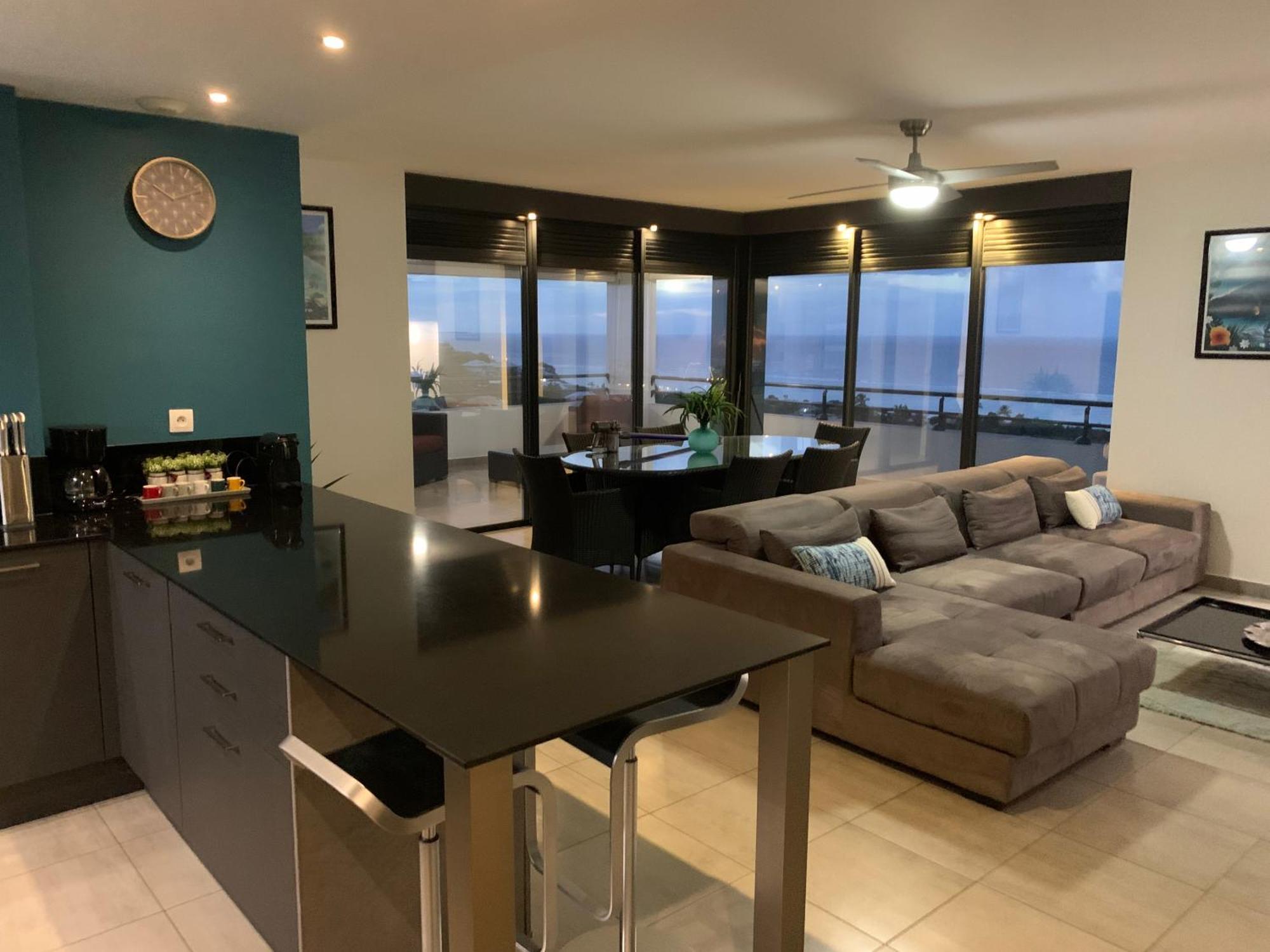 Kaili Ocean View Luxury 2Br Ac Throughout Fiber Wifi & Pool Apartman Papeete  Kültér fotó